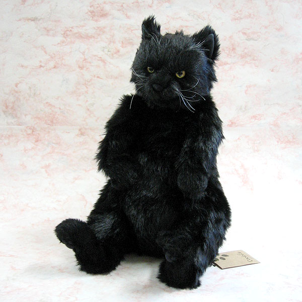 画像: Cuddly のぬいぐるみに界隈最強の黒猫、茶々丸が加わりました